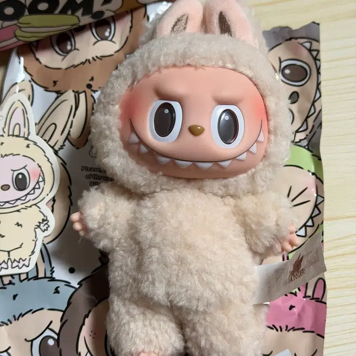 [SOLD OUT] 팝마트 라부부 마카롱 인형 키링 두유 소이밀크 정가 이하