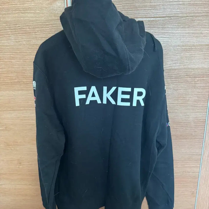 [BUNJANG] T1 Faker 2022 Worlds Marked Hoodie / [M] t1 2022 월즈 후드집업 페이커 마킹