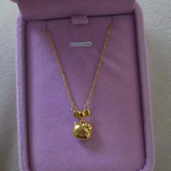 [BUNJANG] Hello Kitty Necklace / 헬로키티 목걸이