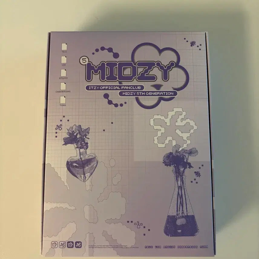 [BUNJANG] ITZY Official Fanclub MIDZY 5th Gen Kit (Excludes Membership Card) / ITZY(있지) 팬클럽 믿지 5기 키트