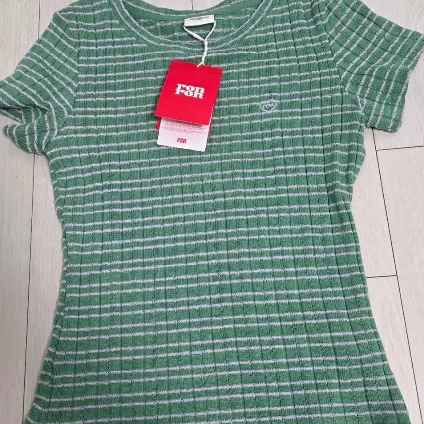[BUNJANG] Ronron Stripe Slim Fit Short Sleeve T-Shirt / 론론 스트라이프 슬림핏 반팔