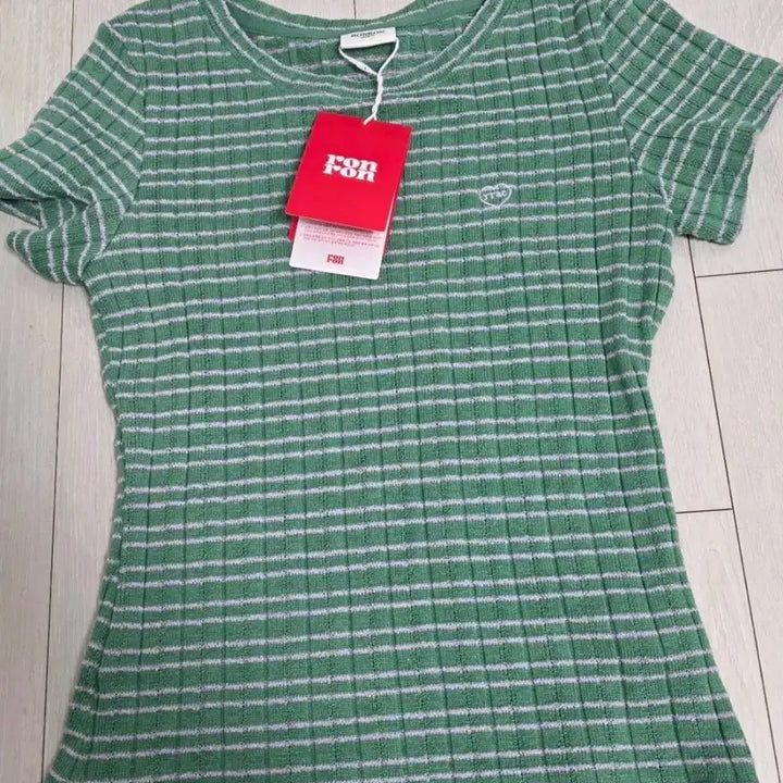 [BUNJANG] Ronron Stripe Slim Fit Short Sleeve T-Shirt / 론론 스트라이프 슬림핏 반팔