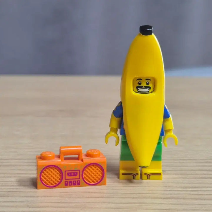 [BUNJANG] Lego 5005250 Banana Minifigure / 레고 5005250 바나나 알바 미니피규어