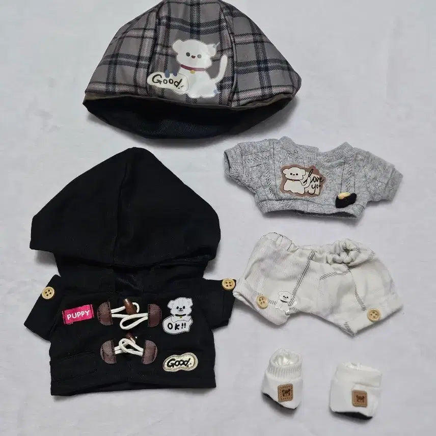 [BUNJANG] 20cm Doll Clothes Tteokbokki Coat Black Set / 20cm 솜인형옷 떡볶이코트 블랙 세트