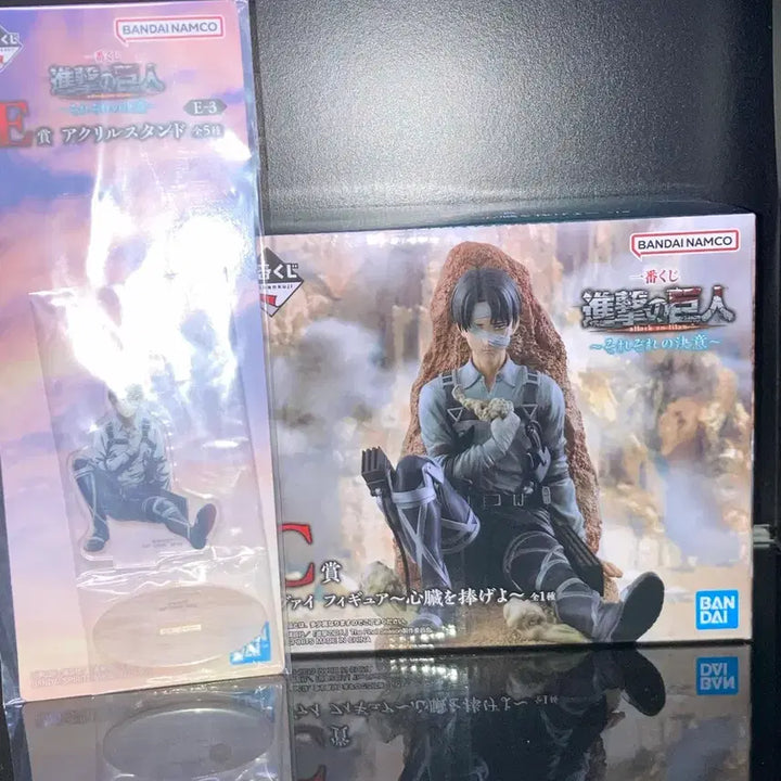 [BUNJANG] Attack on Titan Levi Ichiban Kuji Figure &amp; Acrylic Stand - Unsealed / 미개봉/덤)진격의 거인 리바이 쿠지 피규어 c상+하위상아크릴 제일복권에렌