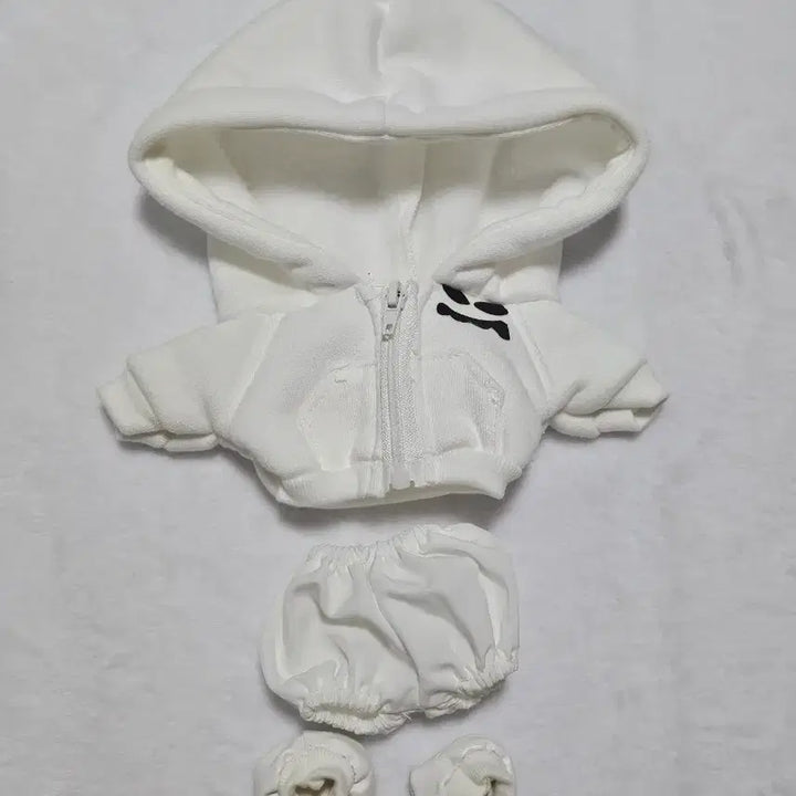 [BUNJANG] Ghost Hoodie Set 20cm Doll Clothes / 20cm 솜인형옷 고스트후드 세트