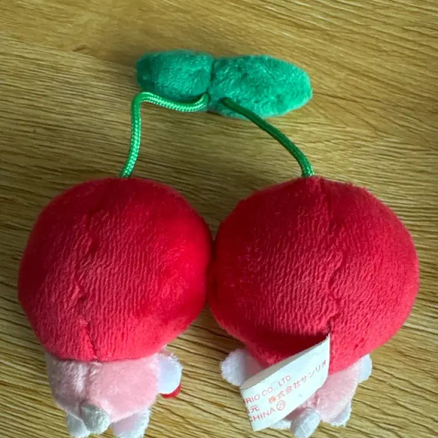 [BUNJANG] Cherry Kitty Bag Charm / 체리키티