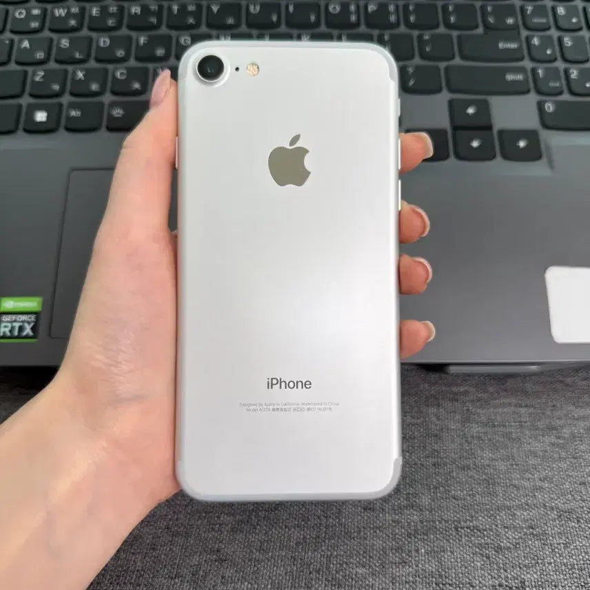 [BUNJANG] Apple iPhone 7 32GB (A1778) - Excellent Condition, 100% Battery Health / G12 s급 아이폰7 32기가 무음
