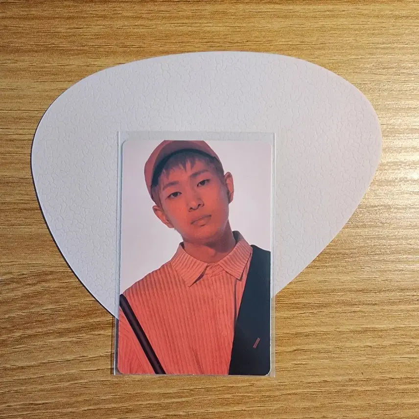 [BUNJANG] SHINee Onew 6th Album Sticker Photocard / 샤이니 온유 스티커포카