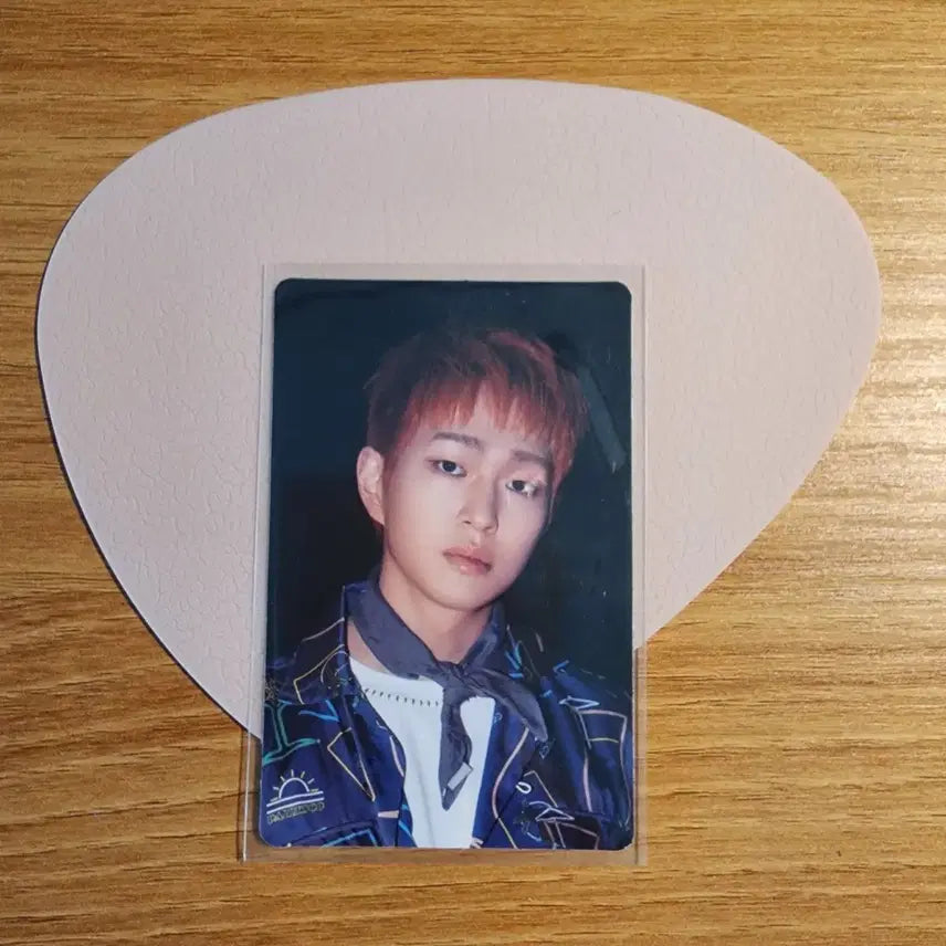 [BUNJANG] SHINee Onew Sticker Photocard / 샤이니 온유 스티커포카