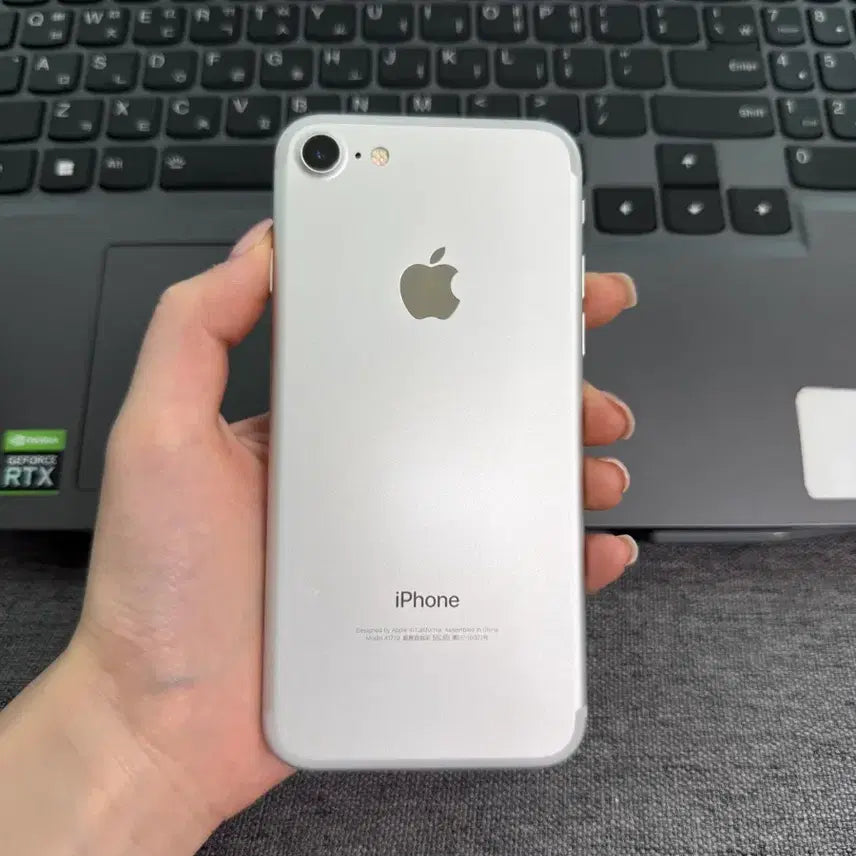 [BUNJANG] Apple iPhone 7 32GB Unlocked / G15 s급 아이폰7 32기가 무음