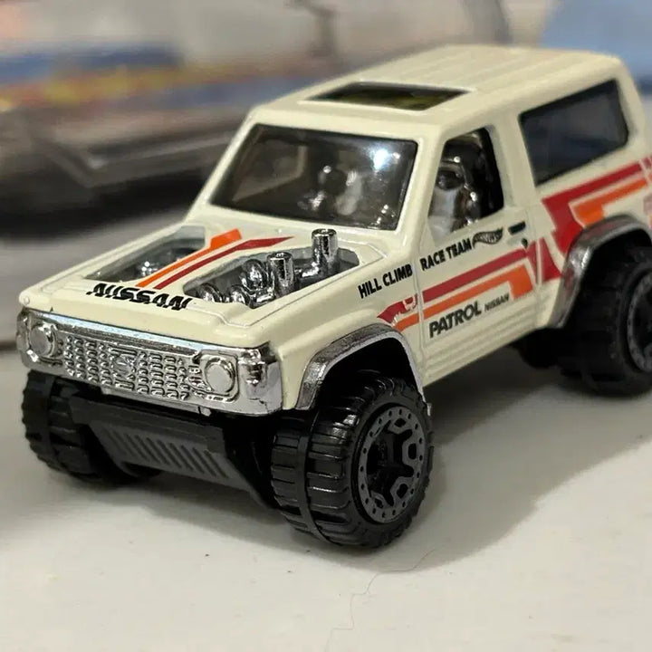 [BUNJANG] Hot Wheels Nissan Patrol Custom (Simple Unboxing) / 핫휠 닛산 패트롤 커스텀 단순개봉
