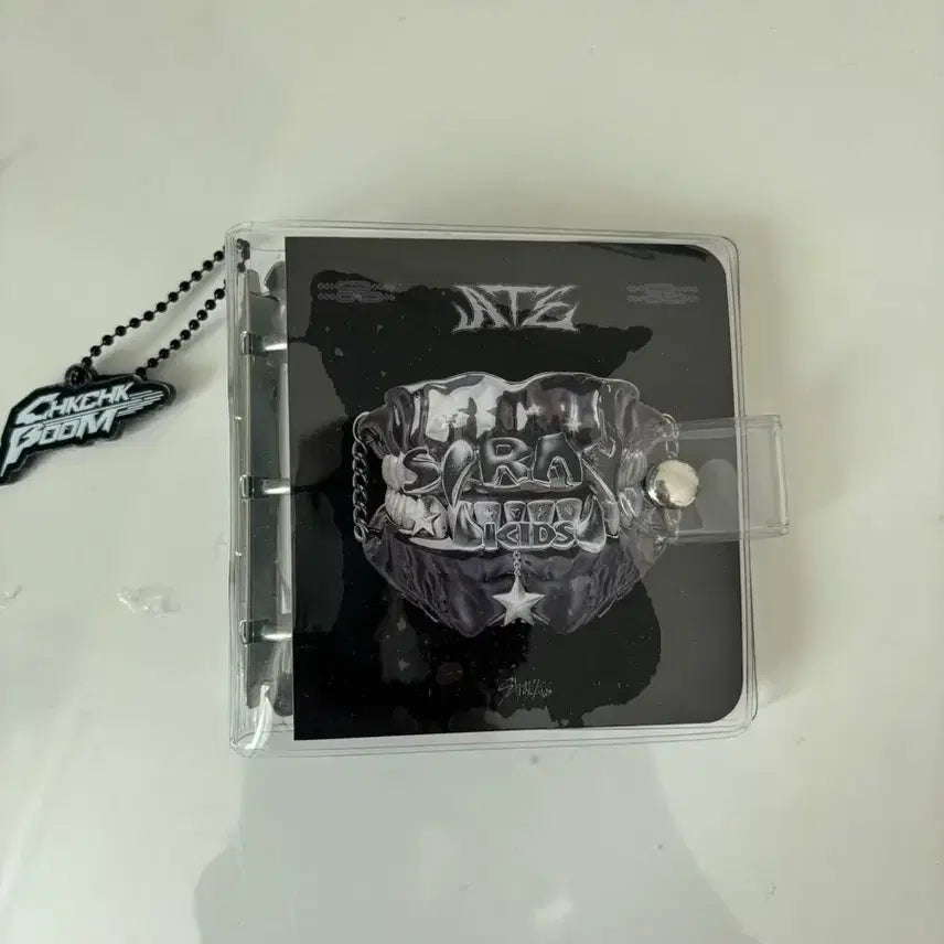 [SOLD OUT] 스키즈 에이트 성수 팝업 바인더