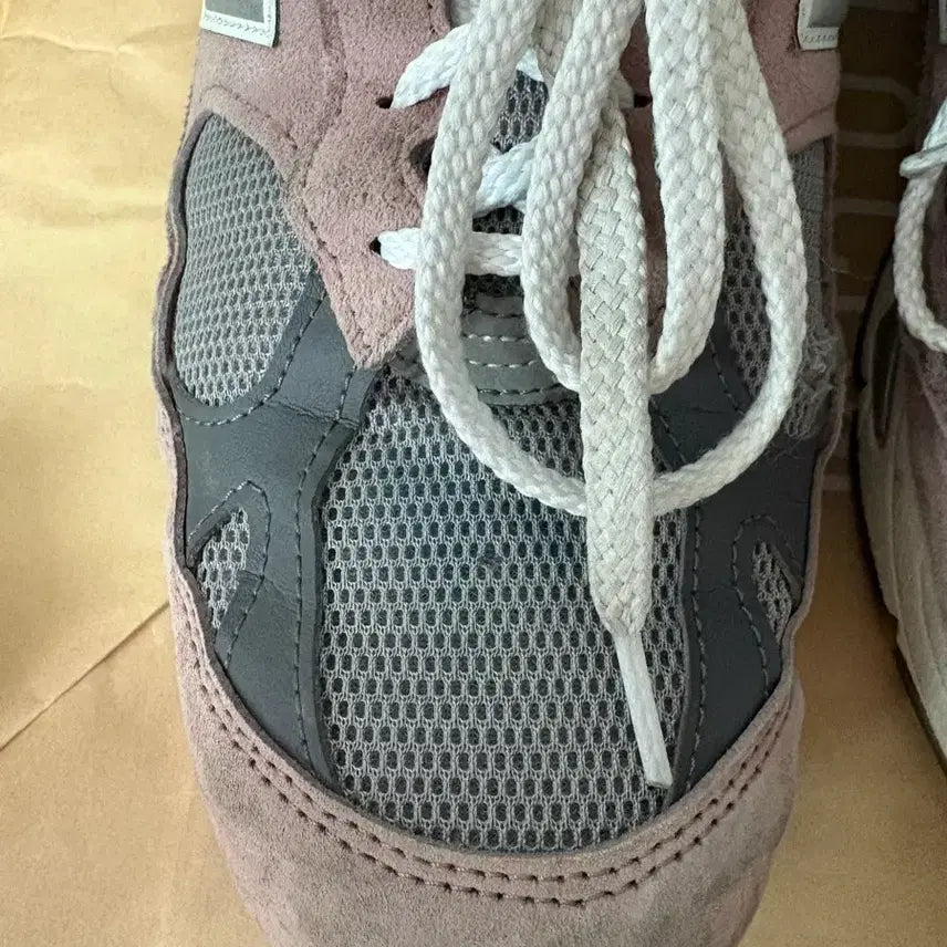 [BUNJANG] New Balance 991 Pink Sneakers / 뉴발란스 991 핑크
