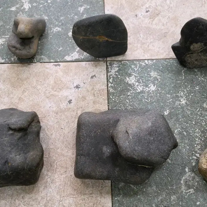 [BUNJANG] Collection of 19 Scholar Stones / 수석 괴석, 평원석, 문양석, 수반석, 좌대석 등 19점