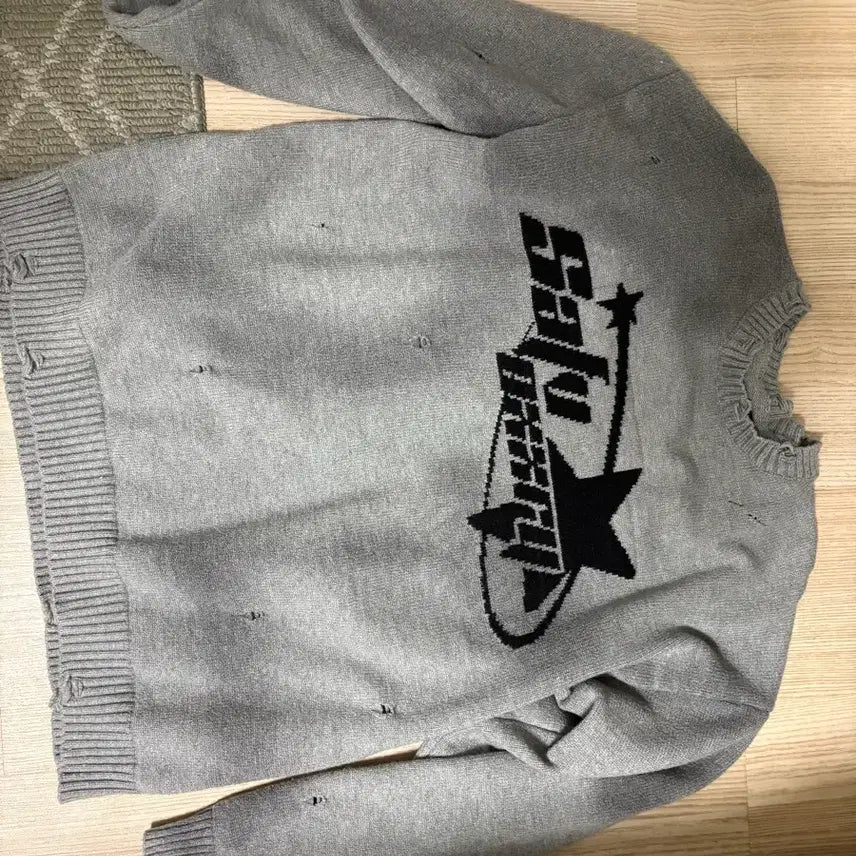 [BUNJANG] Vintage Dirty Knit Sweater - Grey / 빈티지 더티 니트 그레이 팝니다