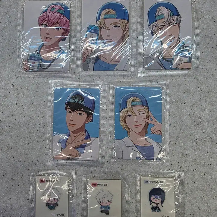 [BUNJANG] PLAVE GS25 Collaboration Ggakkon Photocard and Sticker Set / 플레이브, gs25 콜라보 꼬깔콘 포카, 띠부실