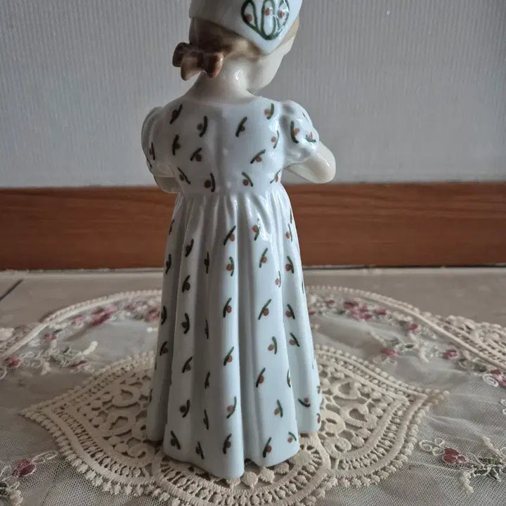 [BUNJANG] Bing &amp; Grøndahl Marie Figurine / B&amp;G 마리 피겨린