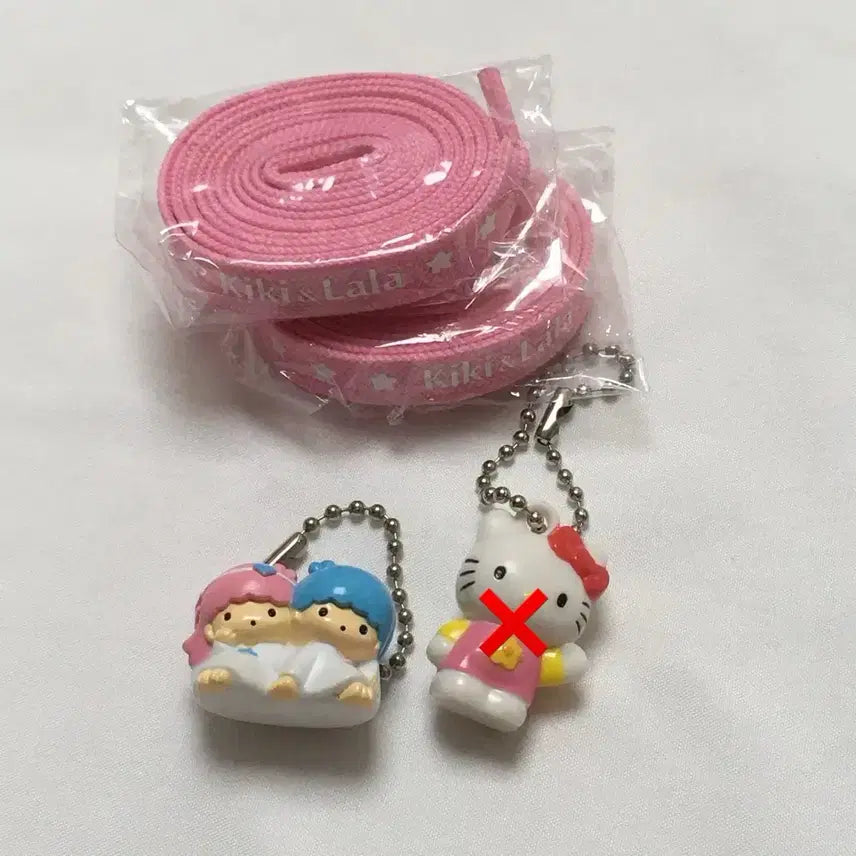 [BUNJANG] Sanrio Classic Hello Kitty &amp; Kiki Lala Bundle Set Keychain Strap / [일괄] 고전키티키링고전키키라라키링스트랩