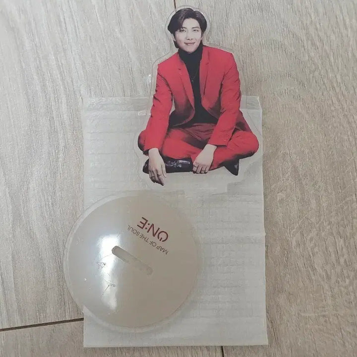 [BUNJANG] BTS RM Map of the Soul ON: E Lucky Draw Acrylic Stand / 방탄소년단 RM 아크릴 스탠드 맵솔온콘 럭키드로우