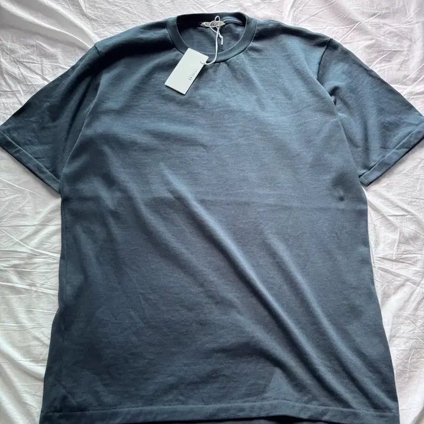 [BUNJANG] ORRERY 26SS LUSTER PLAITING TEE Deep Blue / 오라리 26SS LUSTER PLAITING TEE 3