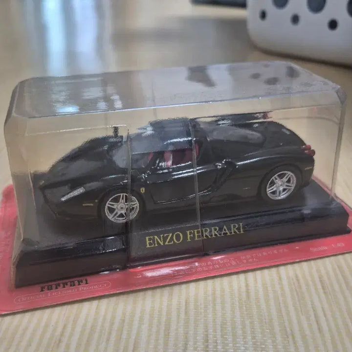 [BUNJANG] Ferrari Enzo Ferrari Diecast Model 1:43 Scale Black / 페라리 엔조 페라리 다이캐스트 1:43