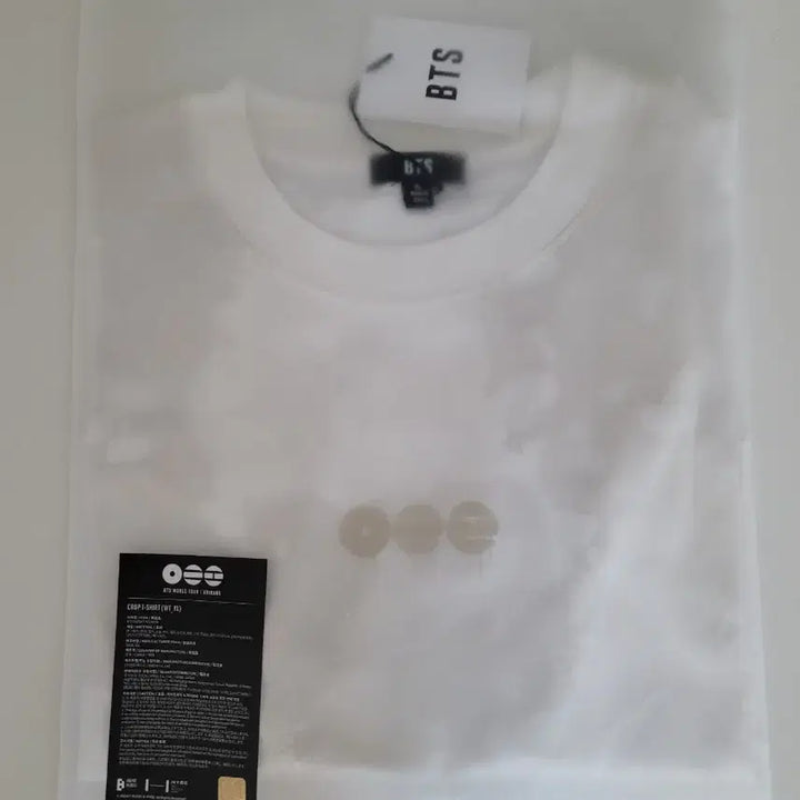 [BUNJANG] BTS ARIRANG White Short Sleeve Crop T-Shirt XL / 미개봉원가이하)BTS 방탄소년단 아리랑 크롭티셔츠 XL ARIRANG