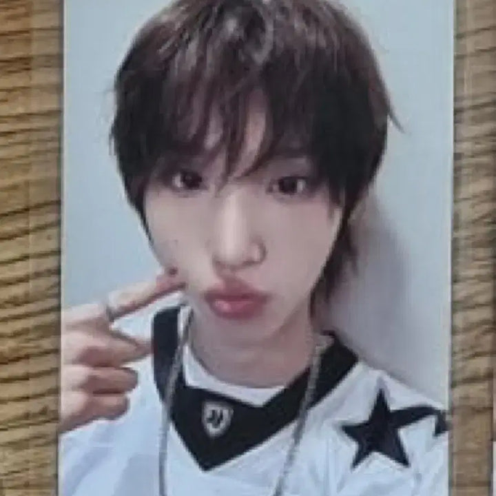 [BUNJANG] Kickflip Joo Wang Makestar Bracelet Class Bangkok POB Cute Ver. / 킥플립 주왕 메이크스타 팔찌 클래스 방콕 미공포 귀여미 ver.