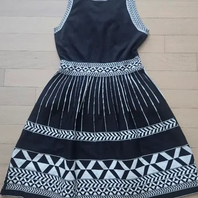[SOLD OUT] 마쥬 원피스