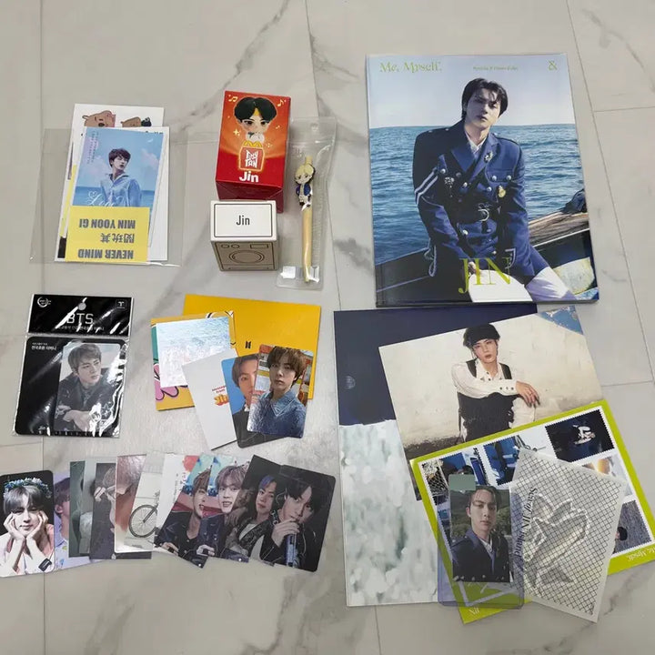 [BUNJANG] BTS Jin Photobook and Transit Card Bundle / 방탄소년단 진 포토북과 교통카드