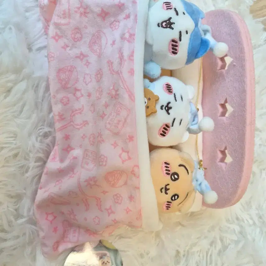 [BUNJANG] Chiikawa Oyasumi Bed Set / 치이카와 오야스미 침대 세트