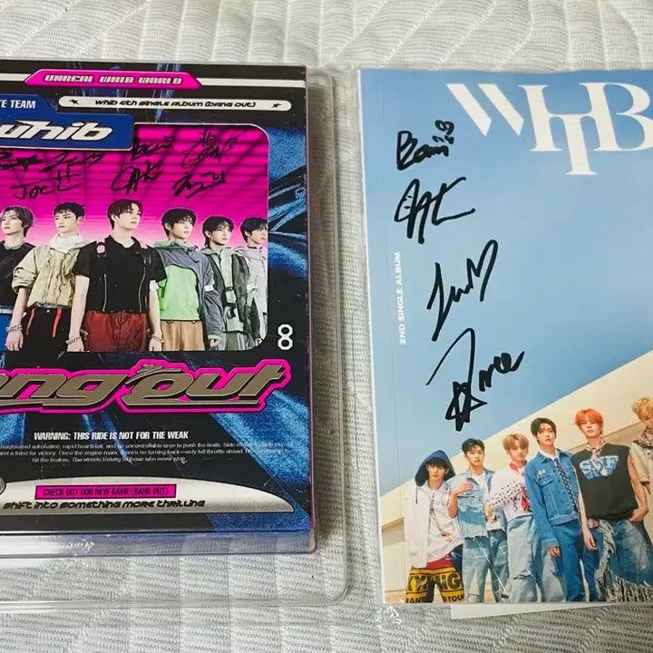 [BUNJANG] WHIB Autographed Album 2-Set / 휘브 WHIB 친필싸인 앨범 3종세트 비매