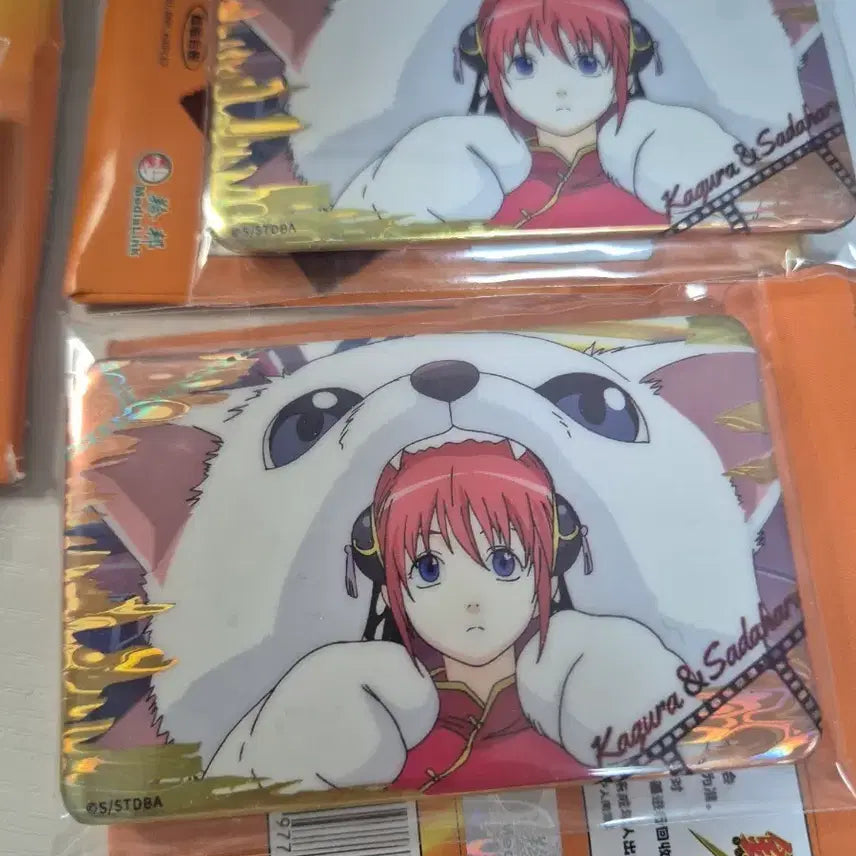 [BUNJANG] Gintama Kagura &amp; Sadaharu Square Can Badge (Sealed) / [미개봉] 은혼 카구라 사다하루 사각 캔뱃