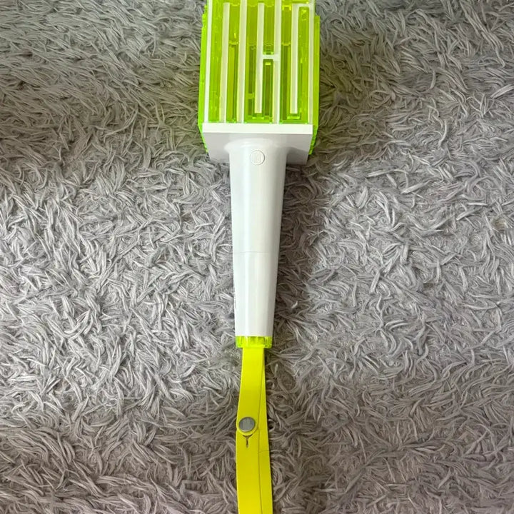 [BUNJANG] Ggumeunmonbom Concert Lightstick / 급처) 엔시티 응원봉 양도합니다