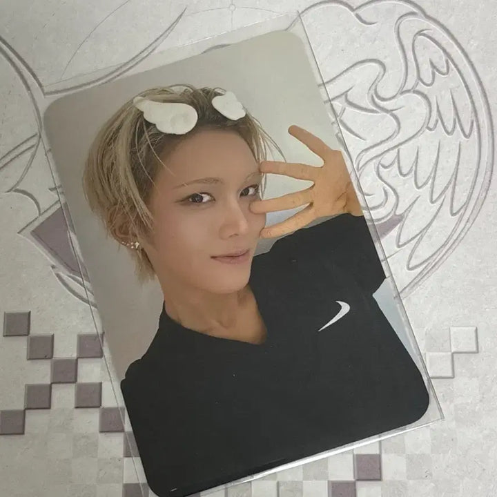 [BUNJANG] XLOV Hyun Photocard / 엑스러브 XLOV 현 HYUN 미공포 포토카드