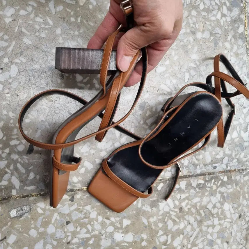 [BUNJANG] LANNE Heel Sandals Size 225 / [225 size] LANNE 힐 샌들