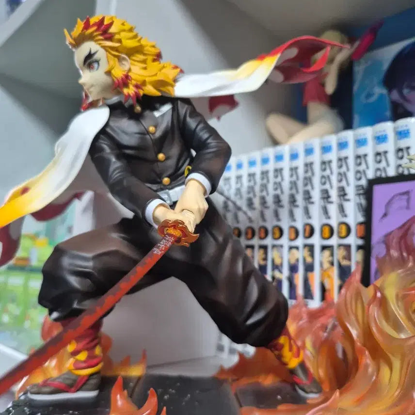 [BUNJANG] Kotobukiya ARTFX J 1/8 Scale Rengoku Kyojuro Figure / 귀멸의 칼날 ATRFX J 코토부키야 1/8 스케일 렌고쿠 쿄쥬로 피규어