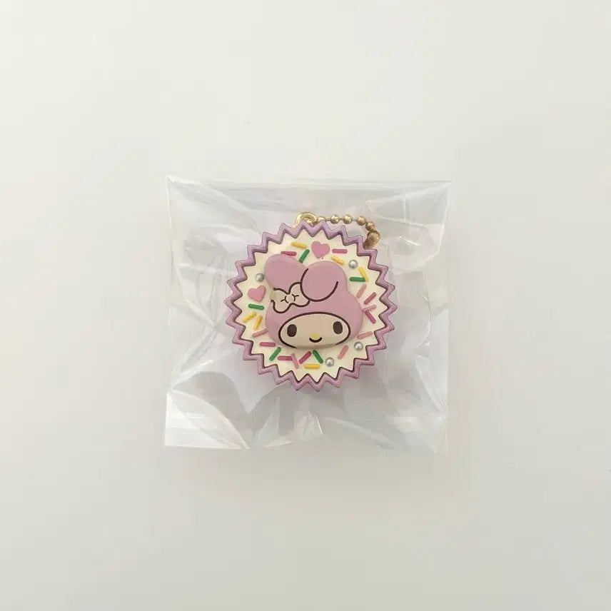 [BUNJANG] Sanrio Characters Home Baking Keychain Cup Chocolate My Melody Gacha / 산리오캐릭터즈 홈베이킹 키링 컵 초콜릿 마이멜로디 가챠