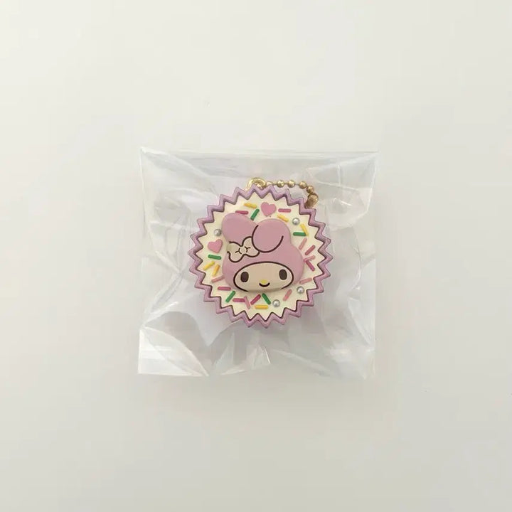 [BUNJANG] Sanrio Characters Home Baking Keychain Cup Chocolate My Melody Gacha / 산리오캐릭터즈 홈베이킹 키링 컵 초콜릿 마이멜로디 가챠