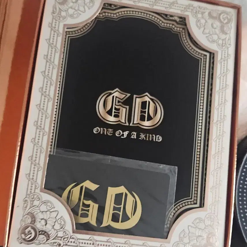 [BUNJANG] G-Dragon One of a Kind Taeyang Hot Album Bundle Set / 지디 원옵카 태양 HOT 앨범 일괄 판매