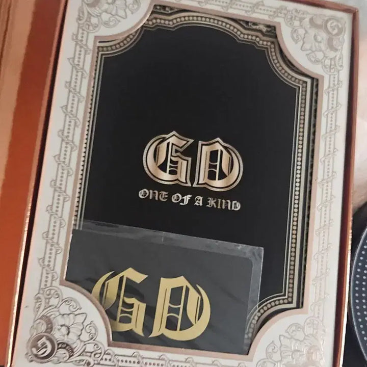 [BUNJANG] G-Dragon One of a Kind Taeyang Hot Album Bundle Set / 지디 원옵카 태양 HOT 앨범 일괄 판매