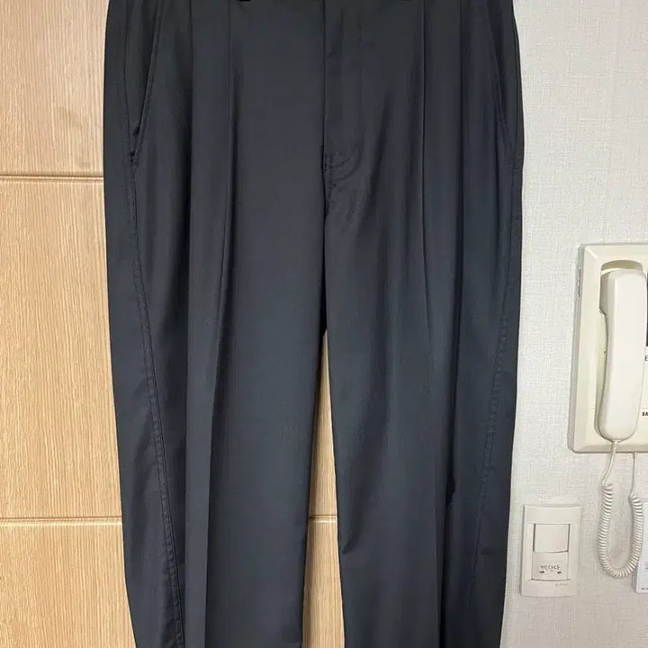 [BUNJANG] Another Office Santiago Slacks Graphite / 어나더오피스 산티아고 슬랙스 그라파이트 01 판매합니다