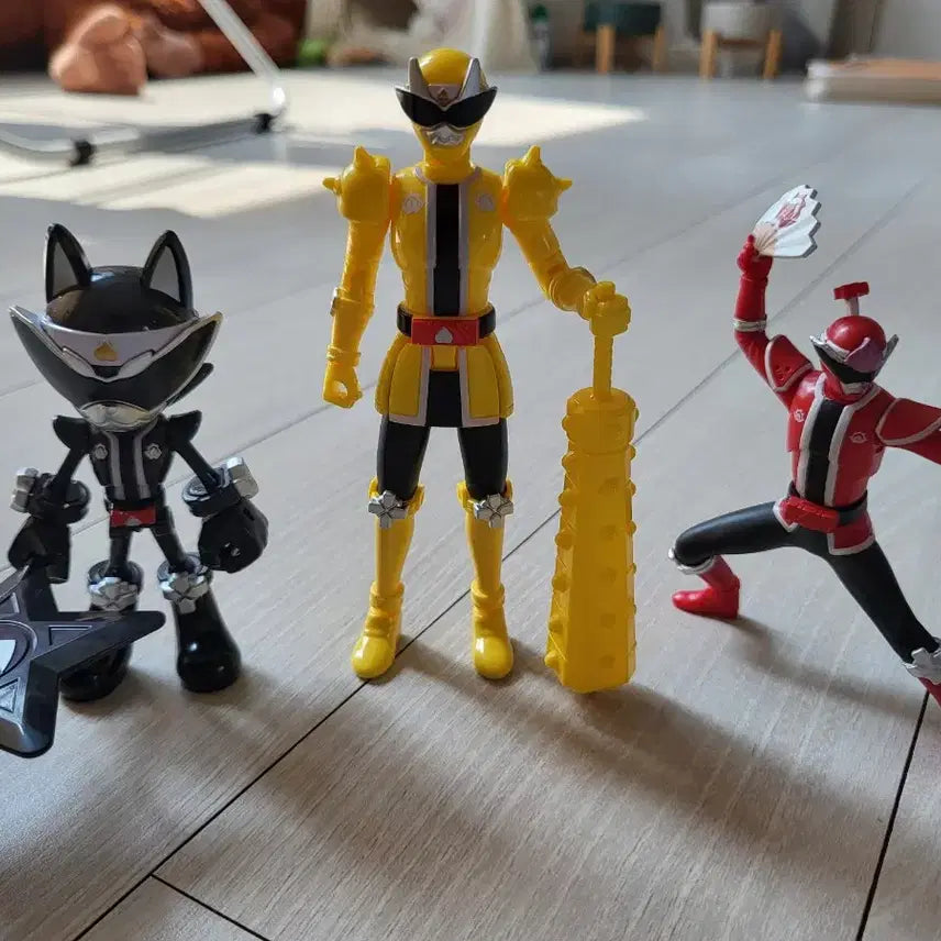 [BUNJANG] Bandai Avatar Sentai Donbrothers Change Heroes Figure Set (3 Figures) / 반다이 아바타로 전대 돈브라더즈 체인지 히어로즈 피규어 3종셋트