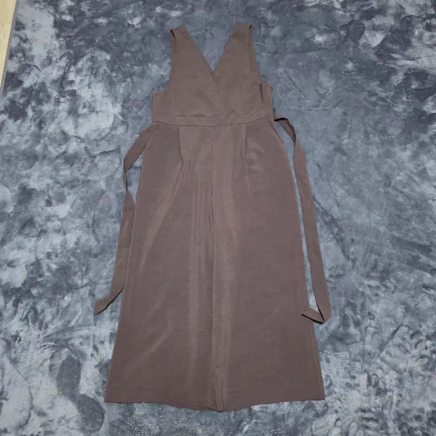 [BUNJANG] Briel Belted Wide Jumpsuit / (77)여성 브리엘 벨티드 와이드 점프수트 여름