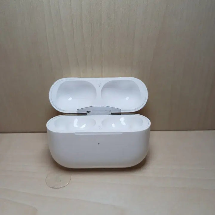[BUNJANG] Apple AirPods Pro 2 (2nd Generation) Main Body (8-Pin) / 에어팟 프로2 본체 8핀