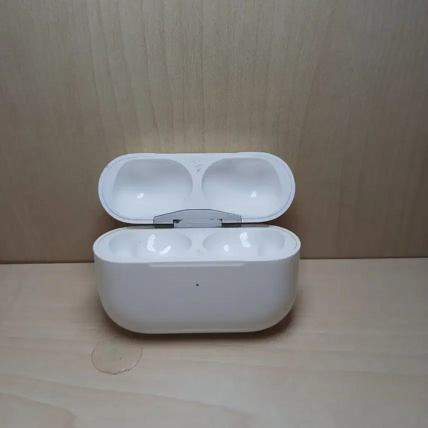 [BUNJANG] Apple AirPods Pro 2 (2nd Generation) Main Body (8-Pin) / 에어팟 프로2 본체 8핀
