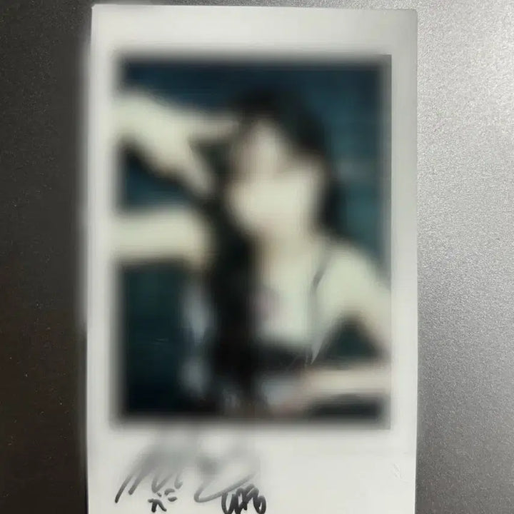 [BUNJANG] tripleS S7 Nakyoung Autographed Polaroid / 트리플에스 나경 싸인 폴라로이드 tripleS S7 Nakyoung