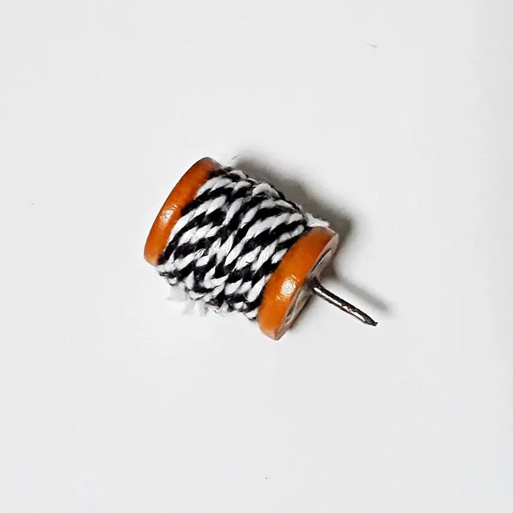 [BUNJANG] Decole Anticca Bobbin Push Pins (Spool Shape Thumbtacks) / 2010 데꼴 Anticca 보빈 푸쉬 핀 (실타래 모양 압정)