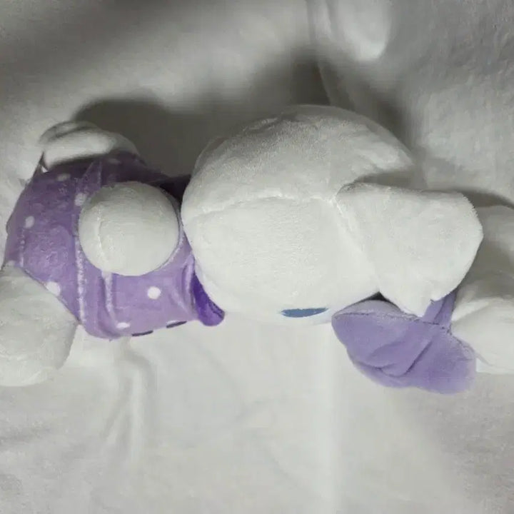 [BUNJANG] Sanrio Cinnamoroll Plush Doll / 산리오 시나모롤 인형