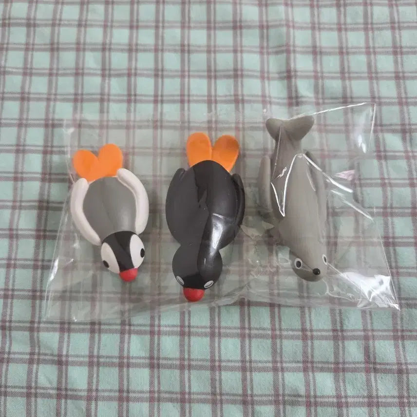 [BUNJANG] Pingu Penguin Figure Set (3 Types) / 핑구 펭귄 피규어 3종 세트 가챠